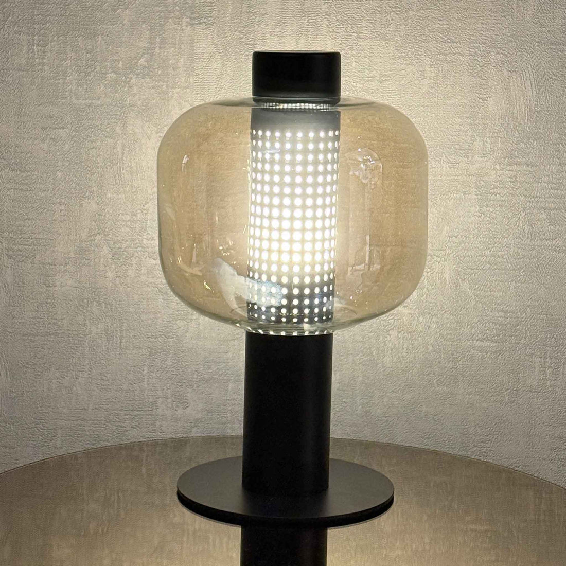Globo G Lamp