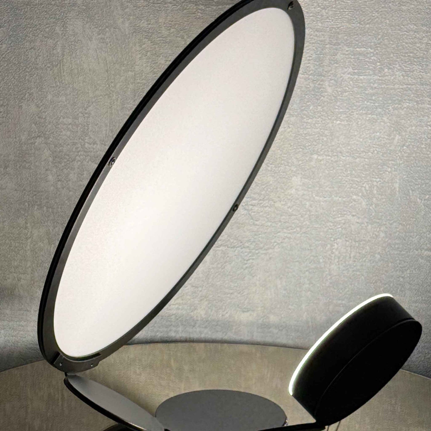 Luna Table Lamp