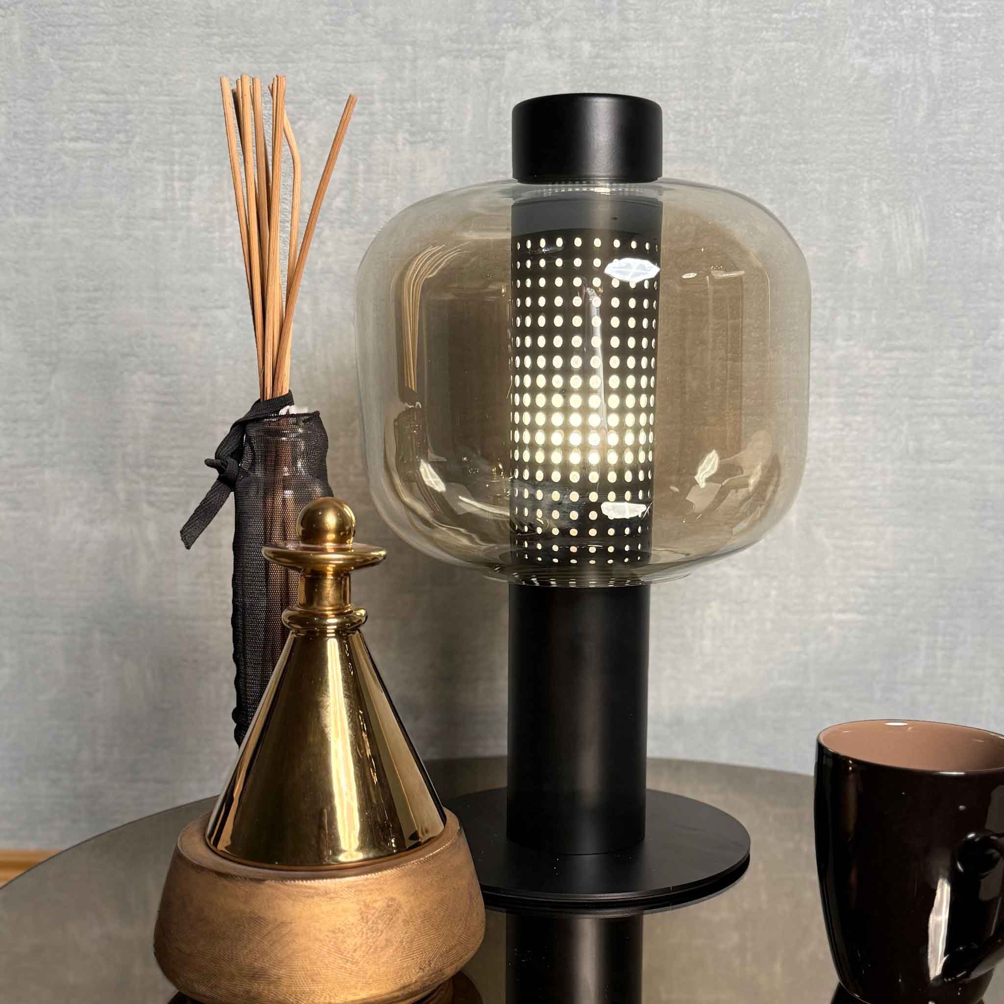 Globo G Lamp