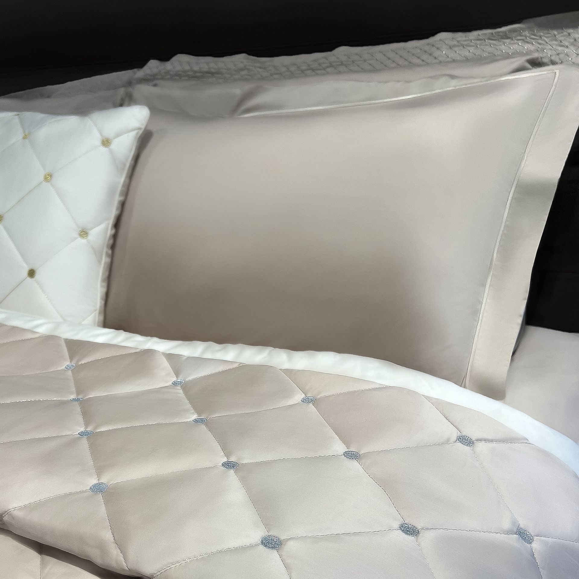 Bedsheet Set Antalaya